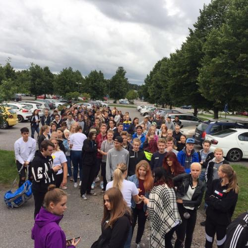 Tässä-vasta-kuunnellaan-alkuohjeita.