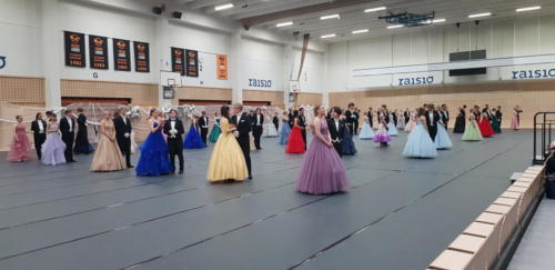 Wanhojen-tanssit-20220429 009