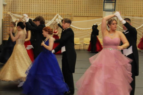 Wanhojen-tanssit-20220429 013