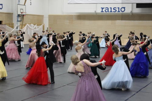 Wanhojen-tanssit-20220429 021