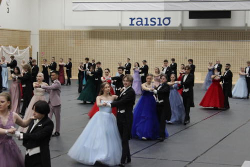 Wanhojen-tanssit-20220429 022