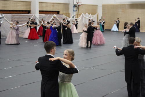 Wanhojen-tanssit-20220429 031