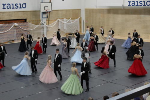 Wanhojen-tanssit-20220429 052