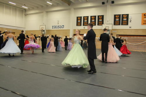 Wanhojen-tanssit-20220429 061