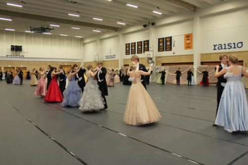 Wanhojen-tanssit-20220429 068