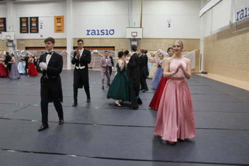 Wanhojen-tanssit-20220429 081