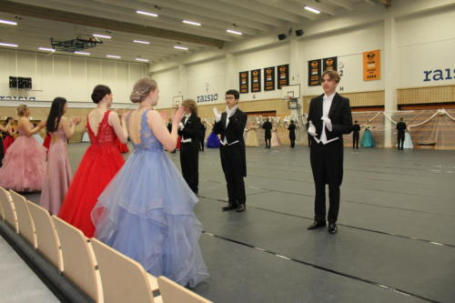 Wanhojen-tanssit-20220429 099